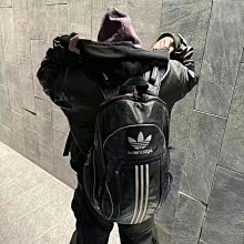 Balenciaga x adidas Large Backpack | Yahoo拍賣