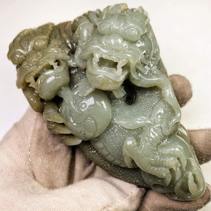 時代物 和田玉 白玉彫 龍騰四海 盤龍玉件極細工 手彫り 置物擺件
