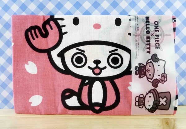 【震撼精品百貨】ONE PIECE&HELLO KITTY 聯名海賊王喬巴&凱蒂貓系列~方巾-粉