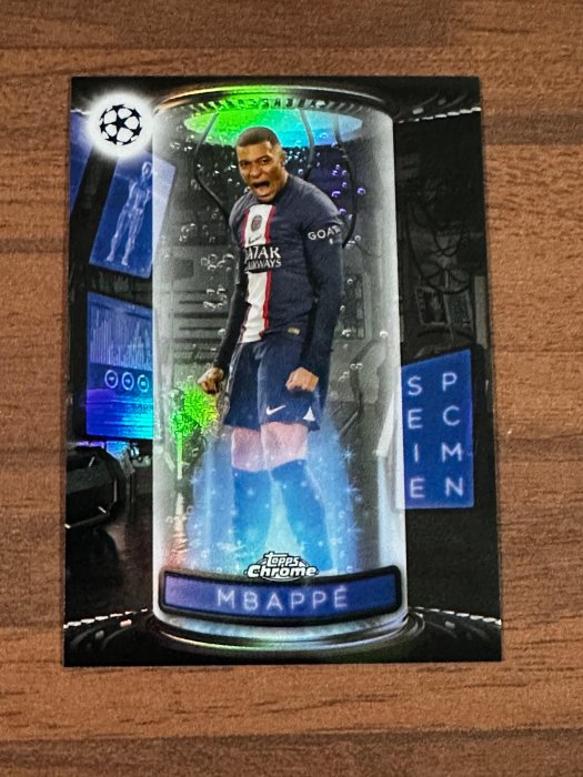 【畢拉卡舖】Kylian Mbappe 2022-23 Topps Chrome UEFA Specimens 亮面特卡 (SZ)