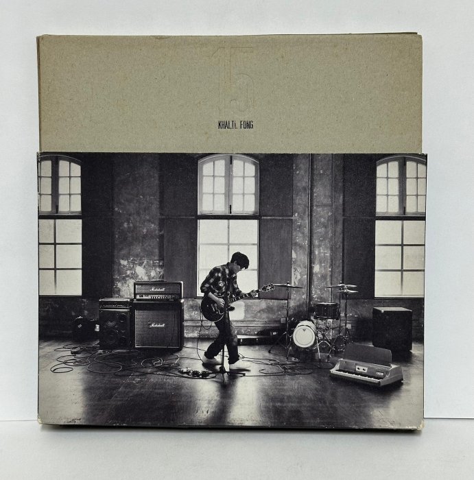 【Contraband絕版音樂】方大同--15--2011年專輯--IFPI L603--華納音樂發行--CD--二手品--外紙盒有壓痕--499元起標
