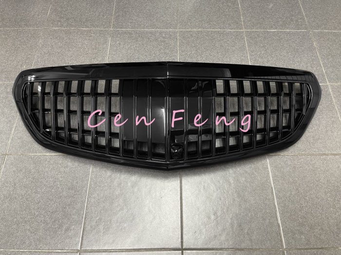 涔峰ＣＦ☆ (黑)賓士 W212 S212 小改款 豪華版 立標版 專用 水箱罩 水箱護罩 邁巴赫樣式 GT 亮黑