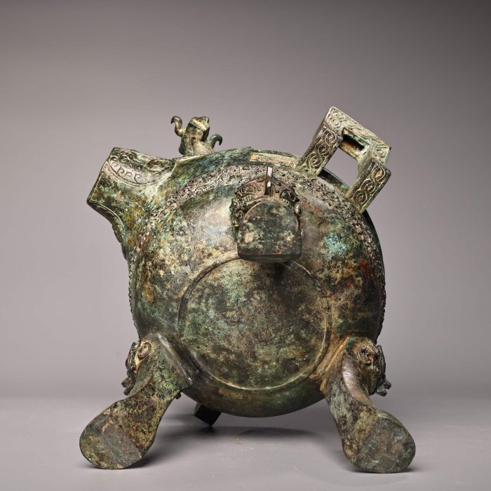 青銅器溫酒器獸頭尊工藝精湛器形款式精美重5800克高30厘米寬29厘米