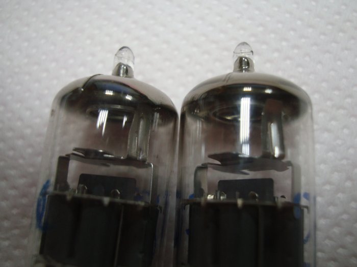 Siemens E88CC Silver Shields 真空管 2個セット Siemens E88CC Silver