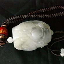 渡来品 文房具 本物和田白玉 手彫 清代 望子成龍 辰龍子鼠紋 筆架 置物 文鎮 收藏精品＊和闐灰白玉｛望子成龍｝＊子辰＊玉勒＊吊飾+檀木龍形吊架