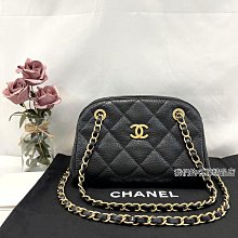 CHANEL 黑色荔枝牛皮保齡球包