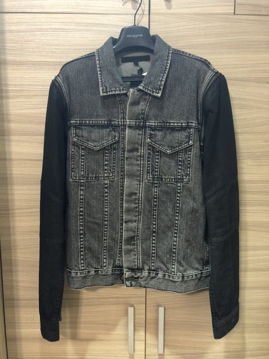 全新Izzue collection秀上雙色牛仔外套黑46 saint lauret dior LV Balenciaga