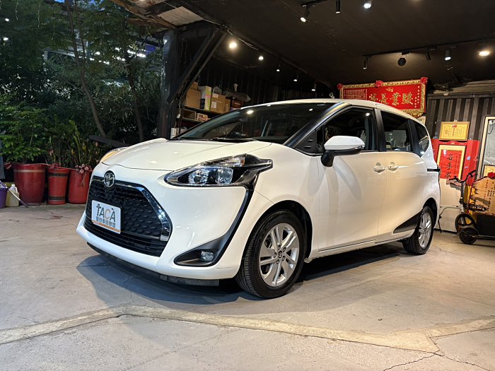 實車實價可分期可超貸Sienta頂級雙側電動滑門