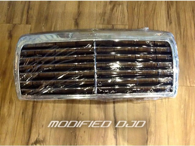 DJD ２１０３１７０１　 BENZ W124 95年 水箱罩套件