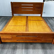 宏品全新二手家具電器 B570813*檜木6尺床架*斗櫃 單人租屋 收納櫃 床組床墊床架 沙發 茶几 2手餐桌椅 中古傢俱 冷氣空調 冰箱 洗衣機 新竹台北台中
