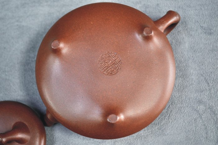 宜興茶壺工藝師/ 周敏芳老師【竹瓢壺】紫砂《百壺堂》T012509 | Yahoo拍賣