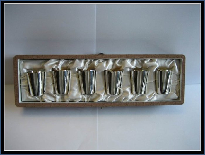 勇福堂》】日本銀杯組－尚美堂款【純銀茶（酒）杯6客】共箱－重90公克