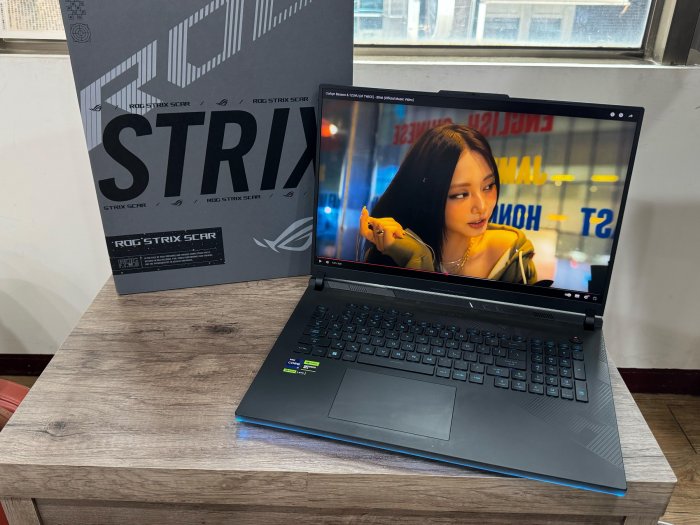 §上進心集團§ ASUS ROG Strix Scar 18 G834JZR(14代i9/32G/1TB/RTX4080)盒裝 漂亮 黑色