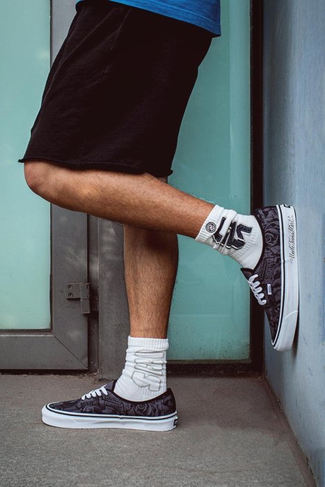 NEIGHBORHOOD x Vans x Mr. Cartoon Authentic 44 Dx 余文樂wtaps