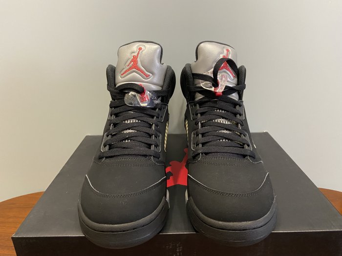 jordan 5 black metallic size 10.5
