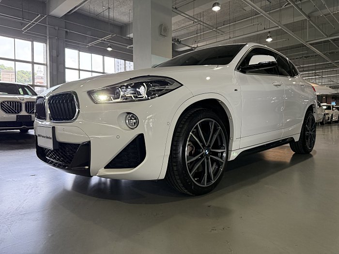 BMW F39 X2 20i M 速洽