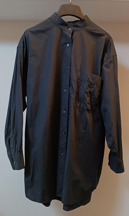 ~UNIQLO U系列 黑色 寬幅長袖純棉上衣/襯衫 M號 男女適穿~free號