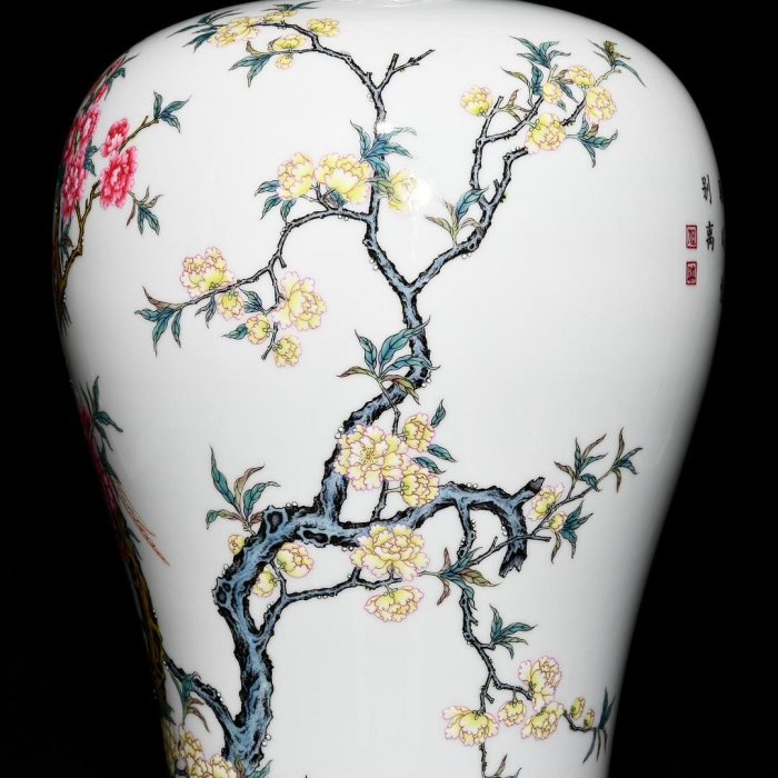 雍正粉彩花鳥紋梅瓶，高37.7cm直徑22.5cm，編號48 琺瑯彩粉彩