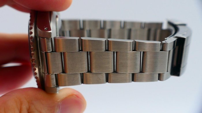 【美好時光】膏藥面黑水鬼1983年份ROLEX勞力士16800有保單綠牌 ( 1680 5513 16800 1665 參考)