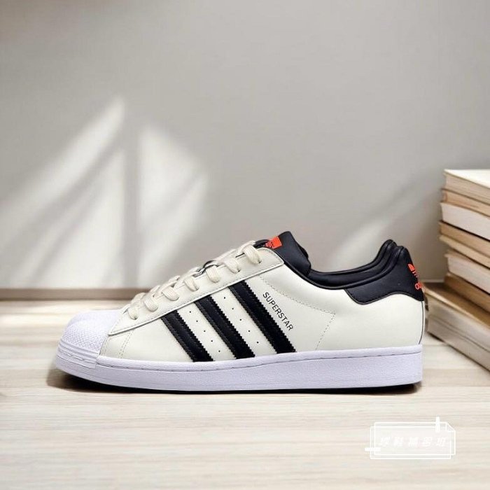 球鞋補習班出清特價adidas originals SUPERSTAR 82 奶白橘復古休閒鞋
