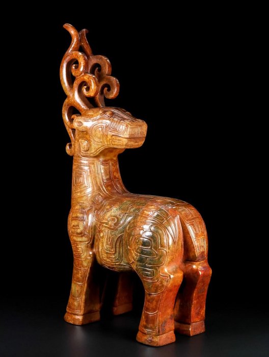 ☆百合☆和田古玉 玉壁 神獣・古代人彫刻 高さ約41cm (検)古玉彫刻