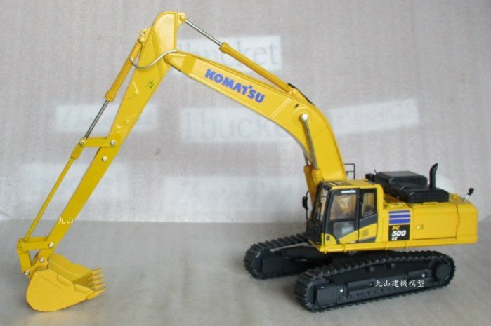 建機 1/43 コマツ KOMATSU PC500LC-10MO カスタム Amazon.co.jp: 建機 1/43 コマツ PC500LC-10MO カスタム : DIY・工具