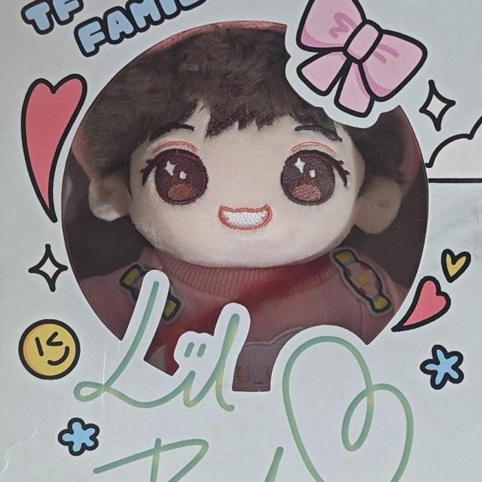 TF家族四代陳浚銘限定棉花娃娃，附原盒新衣，值得收藏娃娃ID卡全新未