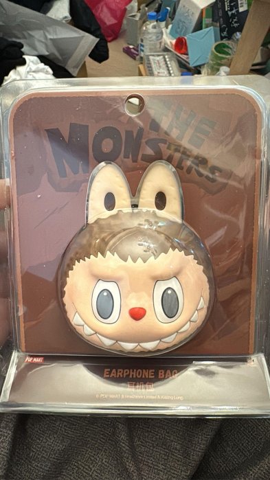 ☆Joan☆日本帶回❤ POP MART  泡泡瑪特 LABUBU 棕色矽膠耳機包 正品