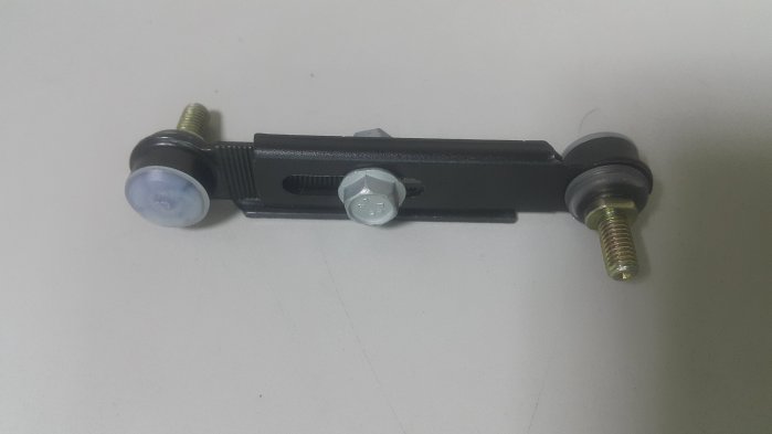 BENZ C215 W215 1999-2005 後避震器 高度調整桿 (賓士原廠全新貨) 2203200032