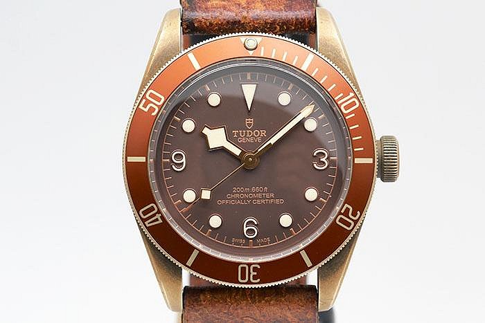 【鑫鎂鐘錶】Tudor 帝舵 BLACK BAY BRONZE 79250BM 青銅製錶殼一代咖啡色面盤 自動上鍊 2017.06保單 43mm