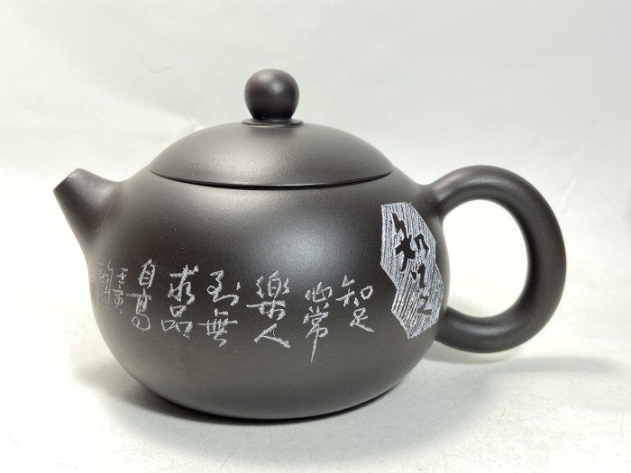 ♦中国古美術品 宜興窯賓山倣古 紫砂 紫泥 鋲打ち丸形三足ミニ盆栽鉢古玩 骨董品 ♢中国古美術品 宜興窯賓山倣古 紫砂 紫泥 鋲打ち丸