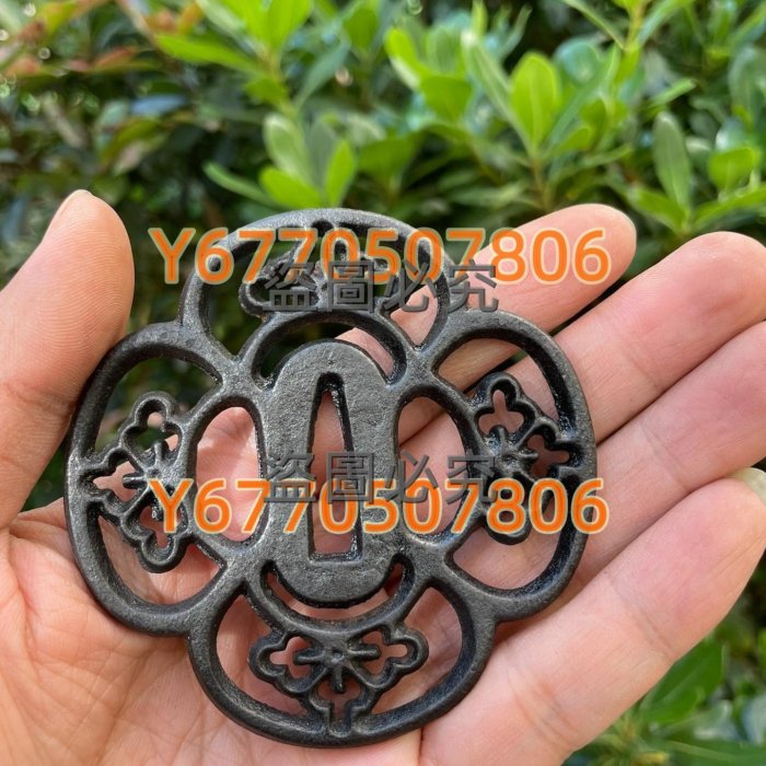 江戸時代 鉄鍔 國廣 径8㎝ 刀装具 刀鍔 鐔 金工 刀剣 拵え