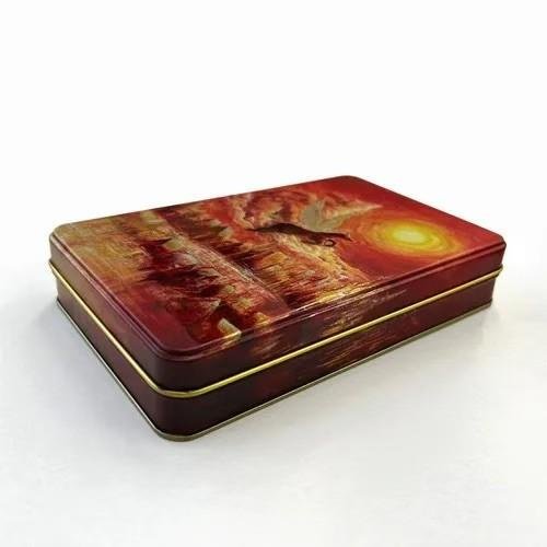 *日式雜貨館*日本神戶 本高砂屋 Ecorce 綜合脆餅 捲餅夾心酥 本高砂屋馬年24入禮盒 鐵盒裝 綜合脆餅捲心酥 煎餅夾心酥 禮盒 馬年限定