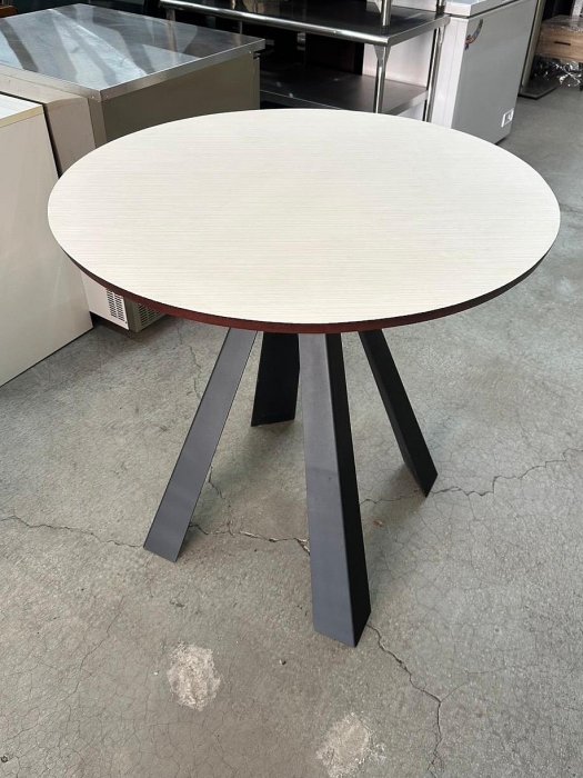 永達二手傢俱生活館/吧台桌/高腳桌/吧台桌/高腳餐桌/餐桌/展示桌/圓吧檯桌/高桌子/酒吧桌