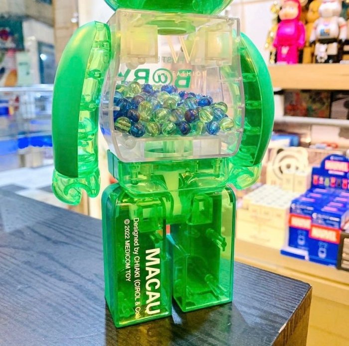 Image.台中逢甲店BE@RBRICK BEARBRICK 400% 100% 2022澳門展限定