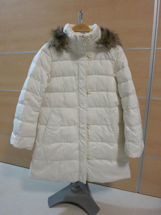 【Uniqlo】優衣庫 全新現貨 女裝 特級羽絨外套(連帽可拆)/長版大衣 白色 L號/170(165~175CM)