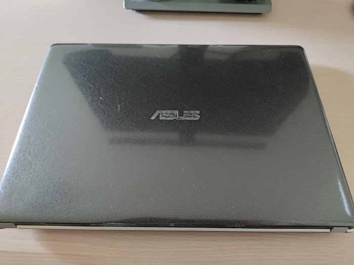 ASUS X450J 14吋 筆記型電腦 i5-4200H/8G/450G，獨顯2G 付充電器與電腦包 台中可面交