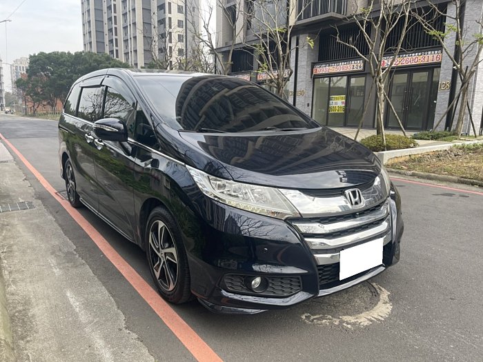 2016 ODYSSEY 奧德賽 跑5萬 APEX 雙電滑門 七人座LIN