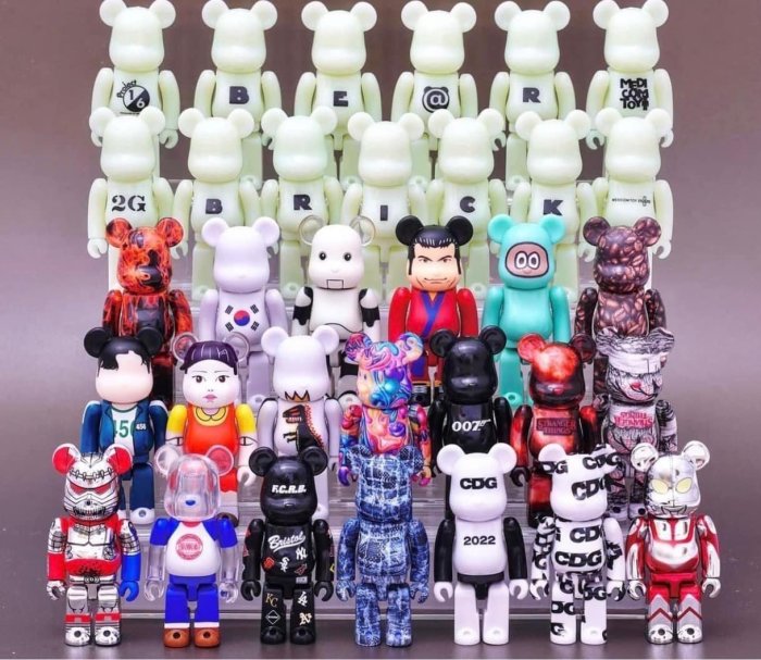 潮流本舖》一中盒Be@rbrick BEARBRICK series 44 盲盒盲抽44代庫柏力克