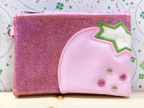 【震撼精品百貨】Hello Kitty 凱蒂貓-三麗鷗 Hello Kitty日本SANRIO三麗鷗零錢包-粉草莓*11180