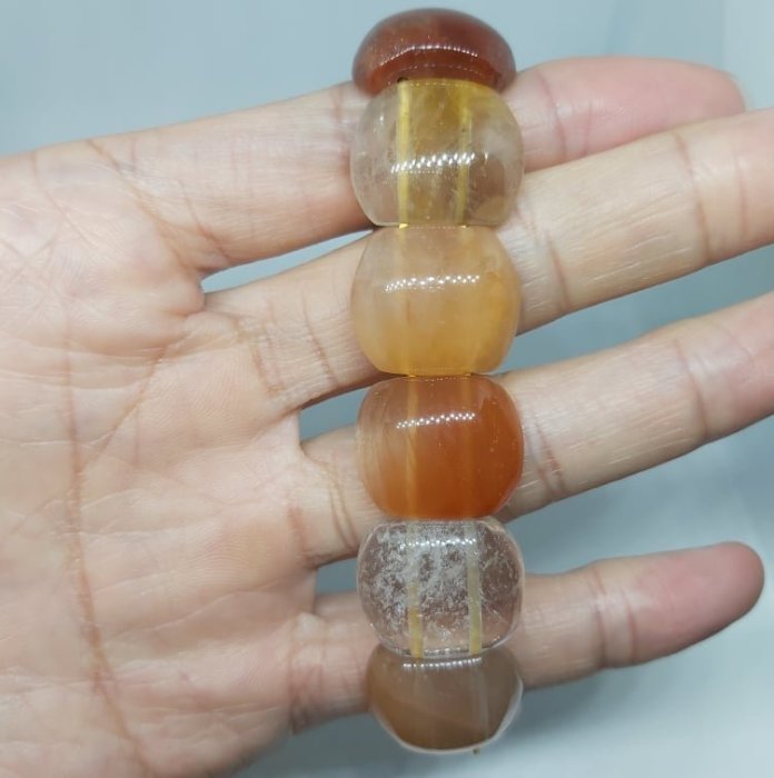 (免運費)多寶晶手排，招財，業務投資，送女友，送朋友，五行水晶，生日禮物，天然水晶，聚財，賺大錢，開運，便宜，手鏈手鍊