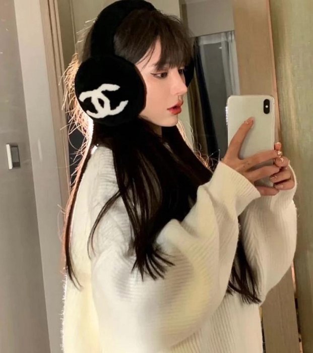 米蘭站 全新Chanel 24N爆款經典黑白耳罩