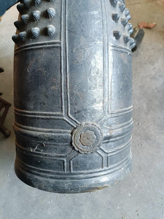 日本的古董大正昭和早期老銅鐘古鐘梵鐘佛教寺廟祈福鐘，特大型，厚重