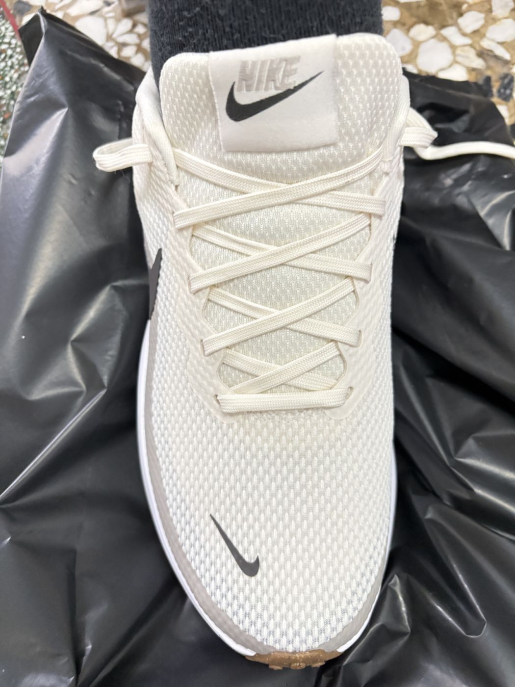 J J's review image