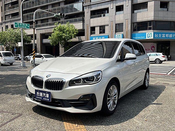 【杰運SAVE實價認證】18年BMW 218i GT 定速巡航 倒車顯影