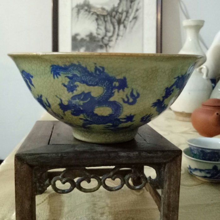 中国　緑釉龍紋大皿　大清雍正年製銘　送料込み0813 中国 緑釉龍紋大皿 大清雍正年製銘 送料込み0813 中国