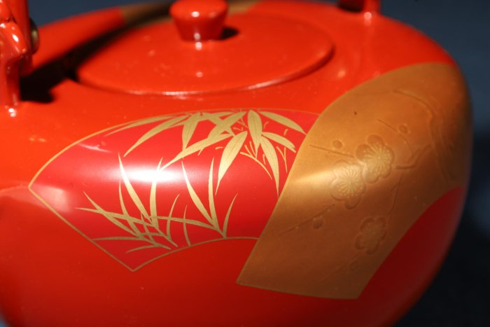 時代漆器　根來塗　梅蒔絵　盃　一對　N　9849 3/17結標日本漆器屠蘇器套組朱漆金蒔繪松竹梅扇面紋BEC0288 -漆碗漆盤