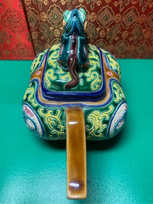 両獅子　置物　智盧　陶光　林智信　交趾焼　陶磁器　台湾交趾 両獅子 置物 智盧 陶光 林智信 交趾焼 陶磁器 台湾交趾