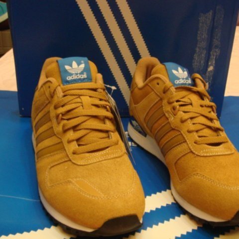 黃黃 ADIDAS ORIGINALS ZX 700 卡其土黃色麂皮US10.5 | Yahoo拍賣