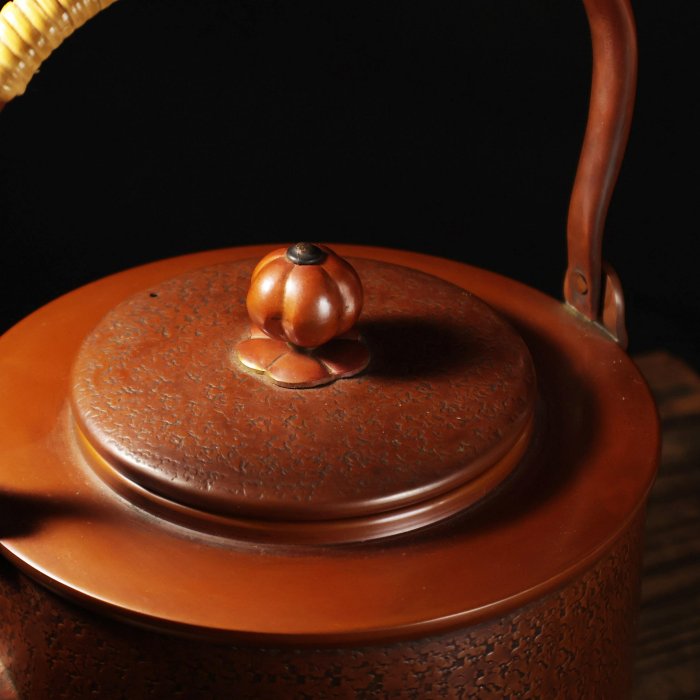 鰐口，江戶時代，古銅製，重約1100克 鰐口，江戶時代，古銅製，重約1100克